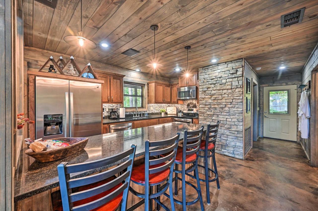Luxe Broken Bow Cabin With Tesla Charging Station Stephens Gap Buitenkant foto